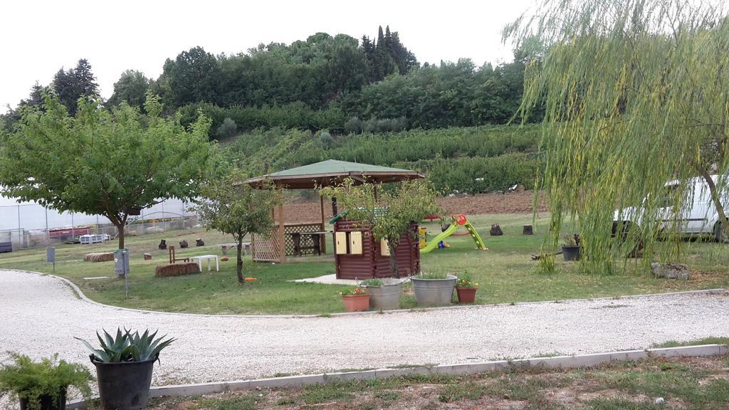 Agriturismo Perugini Panzió Cesena Kültér fotó