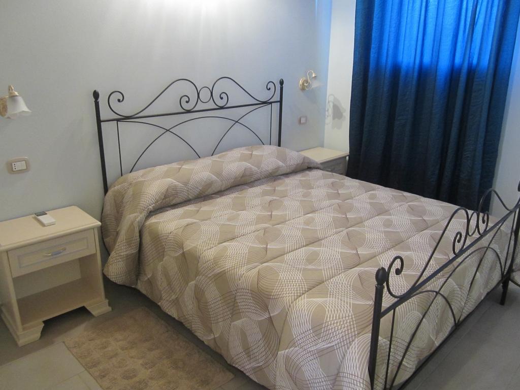 Agriturismo Perugini Panzió Cesena Szoba fotó